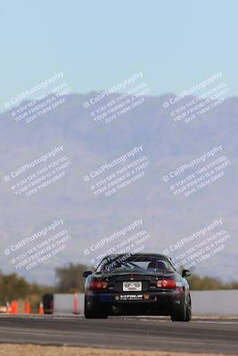 media/Feb-17-2024-Nasa AZ (Sat) [[ca3372609e]]/4-Race Group A/Session 2 Qualify (Turn 16)/